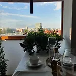 Quiet Panoramic - Calea Victoriei Апартаменти Бухарест