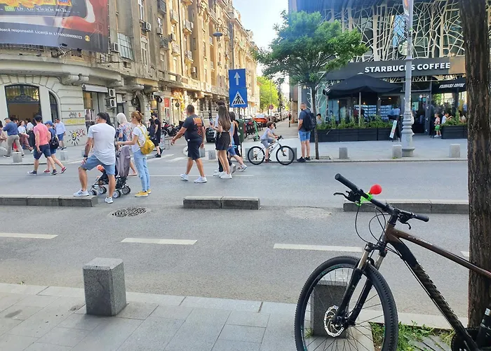 아파트 Quiet Panoramic - Calea Victoriei 부쿠레슈티