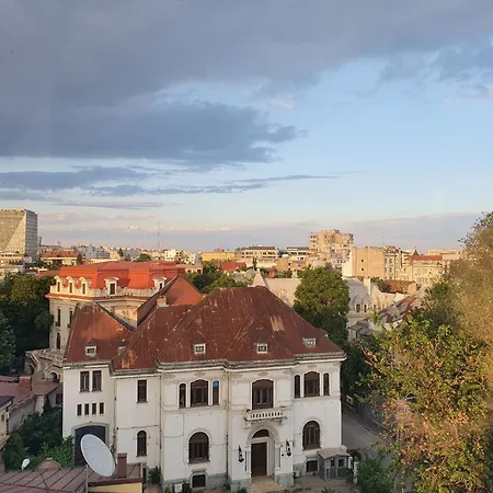 Quiet Panoramic - Calea Victoriei * 布加勒斯特